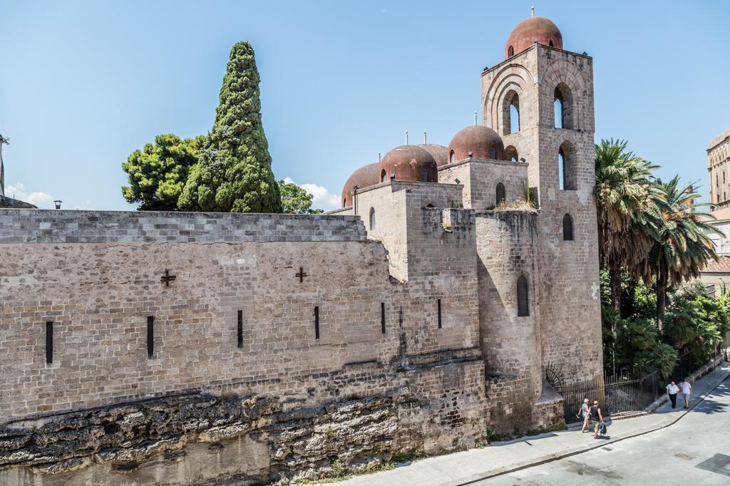 Camplus Palermo Normanni - Casa Per Ferie ภายนอก รูปภาพ