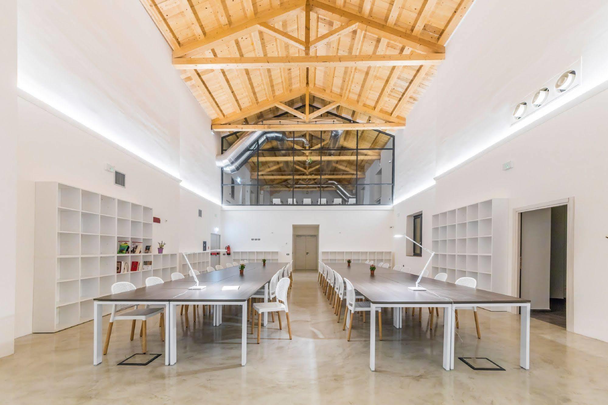 Camplus Palermo Normanni - Casa Per Ferie ภายนอก รูปภาพ