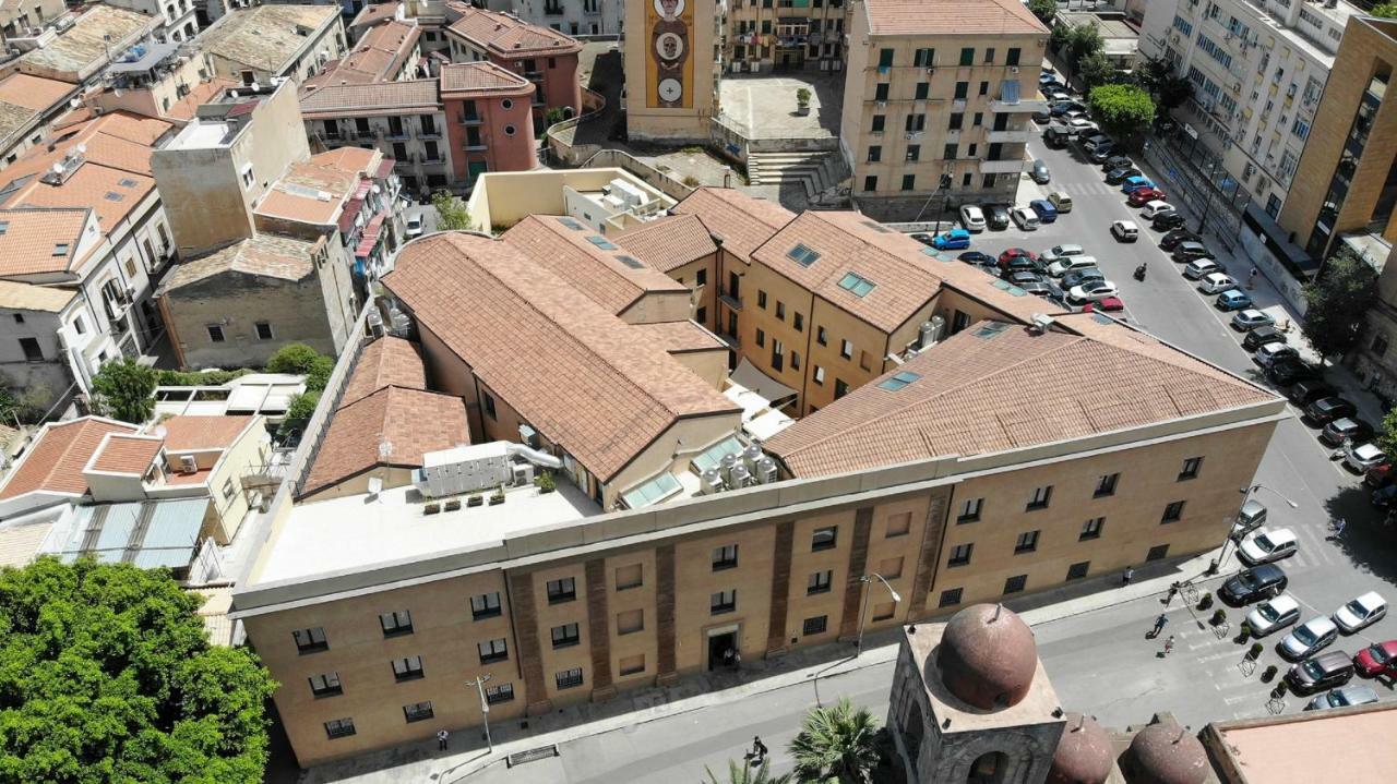 Camplus Palermo Normanni - Casa Per Ferie ภายนอก รูปภาพ