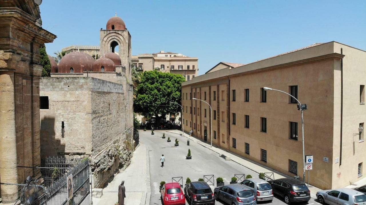 Camplus Palermo Normanni - Casa Per Ferie ภายนอก รูปภาพ